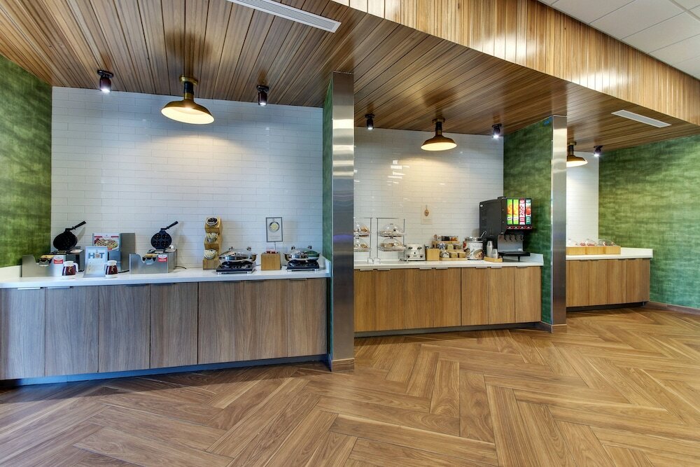 Фото Fairfield Inn & Suites by Marriott Houston Brookhollow