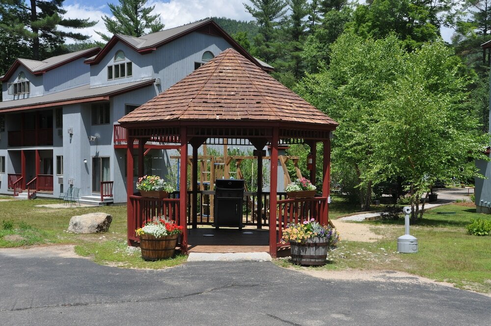 Фото Attitash Mountain Village