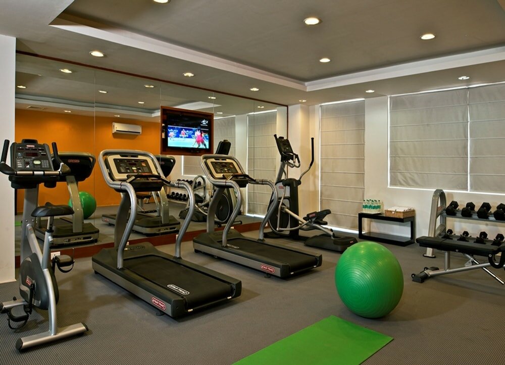 Фото Red Fox Hotel, Bhiwadi