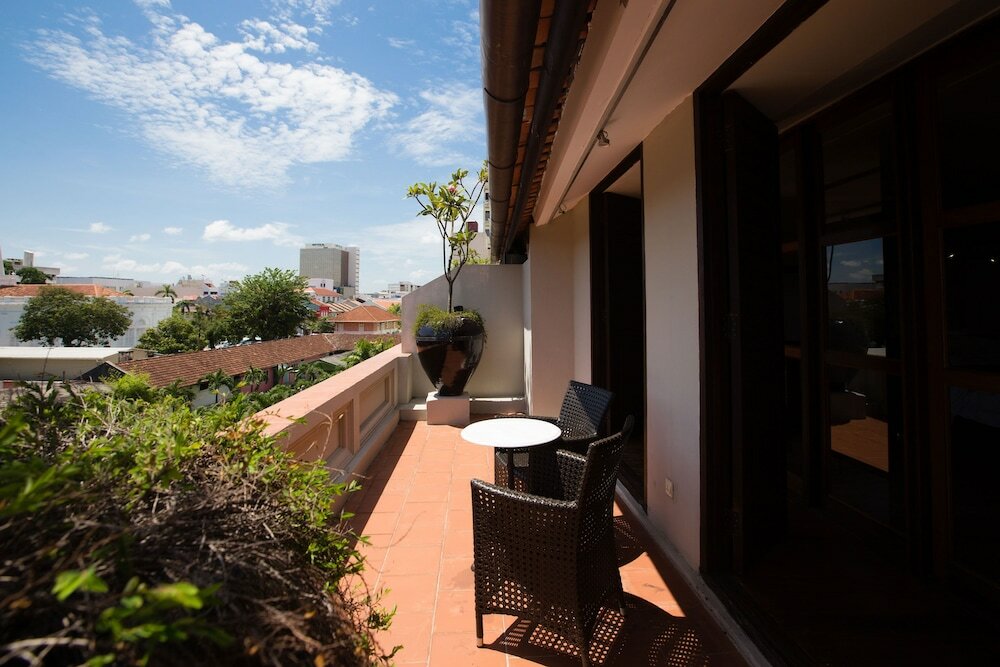 Фото Seven Terraces Hotel