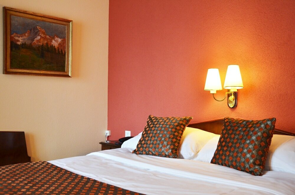 Фото Athmos Hotel