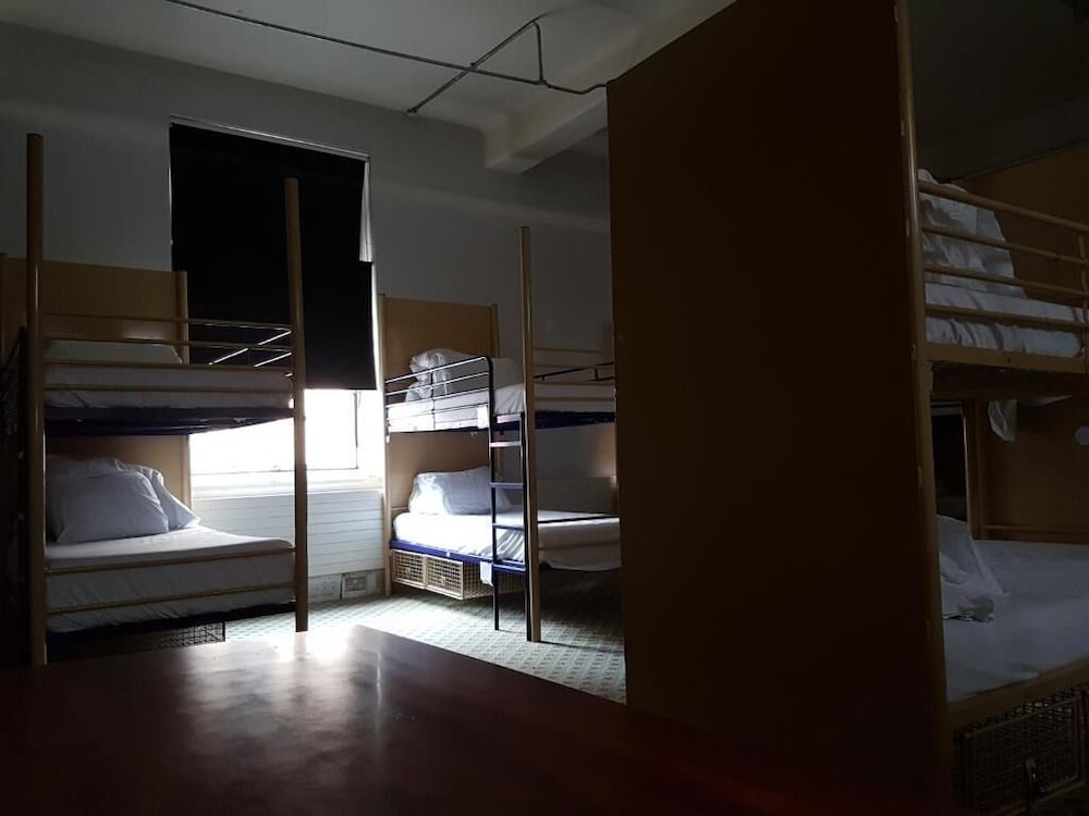 Фото Rock n Bowl Hostel