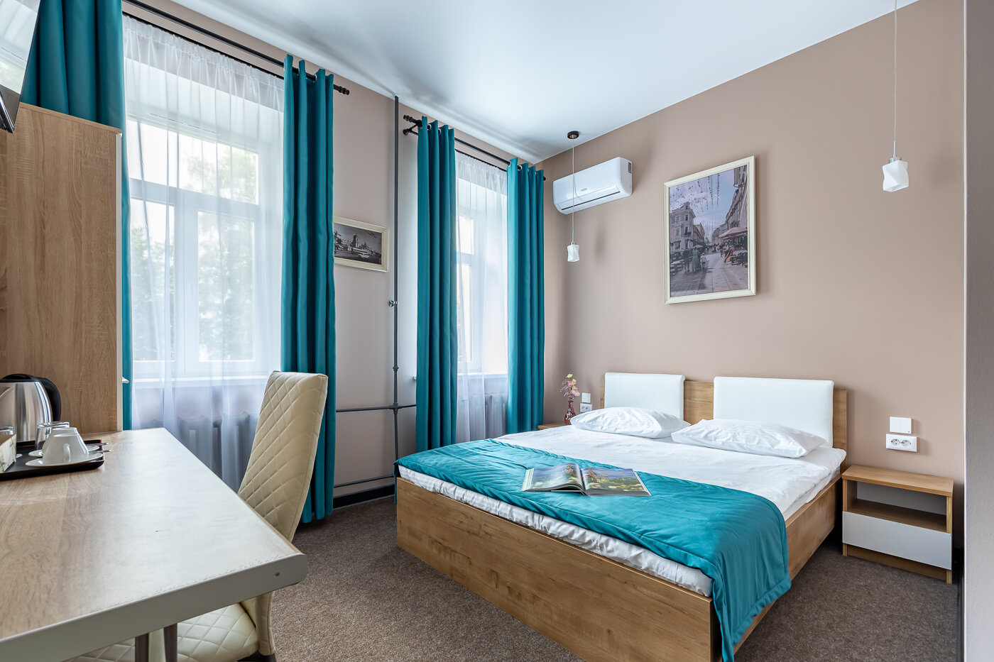 Фото отеля 1