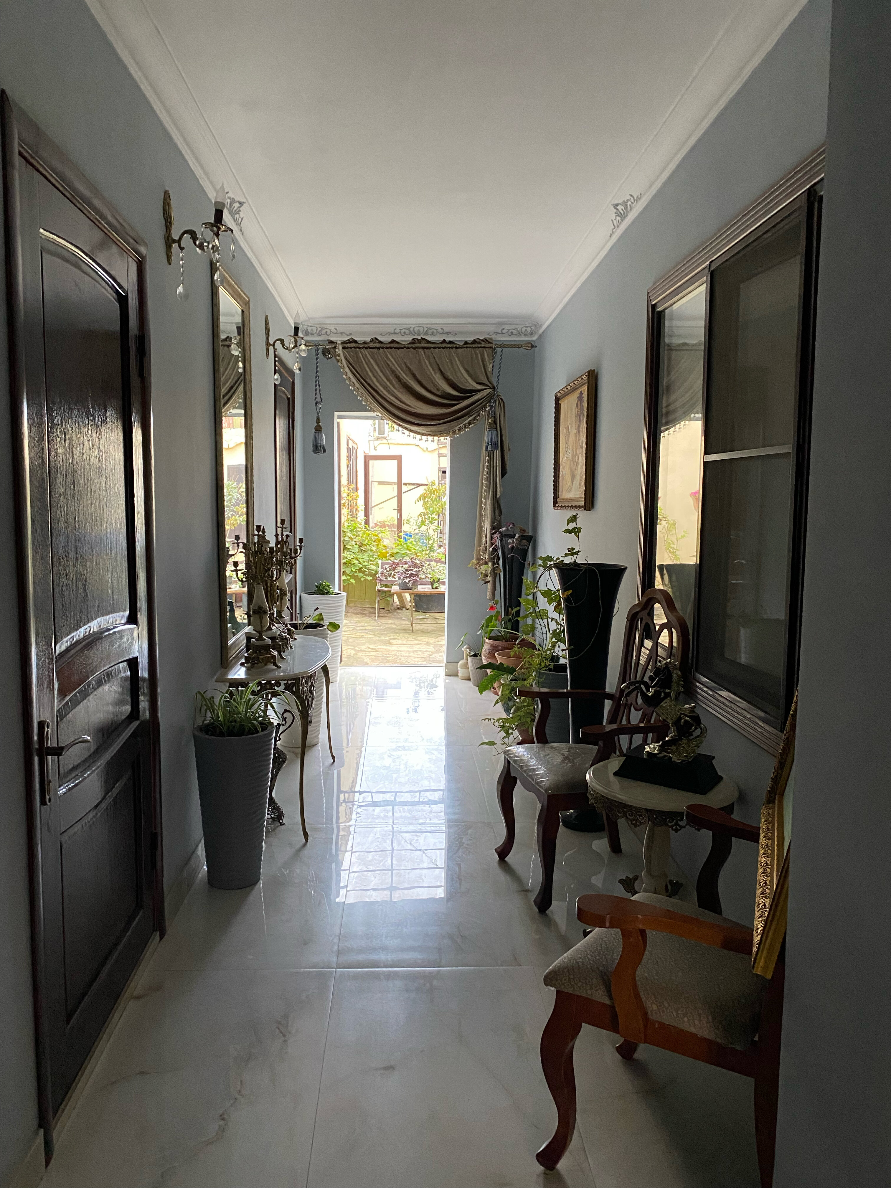 Фото Кади-Хан