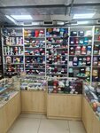 Петелька (Oktyabrya Avenue, 15), art supplies and crafts