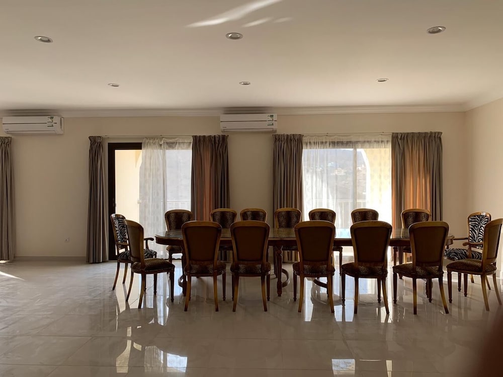 Фото Kyan Shada Albaha