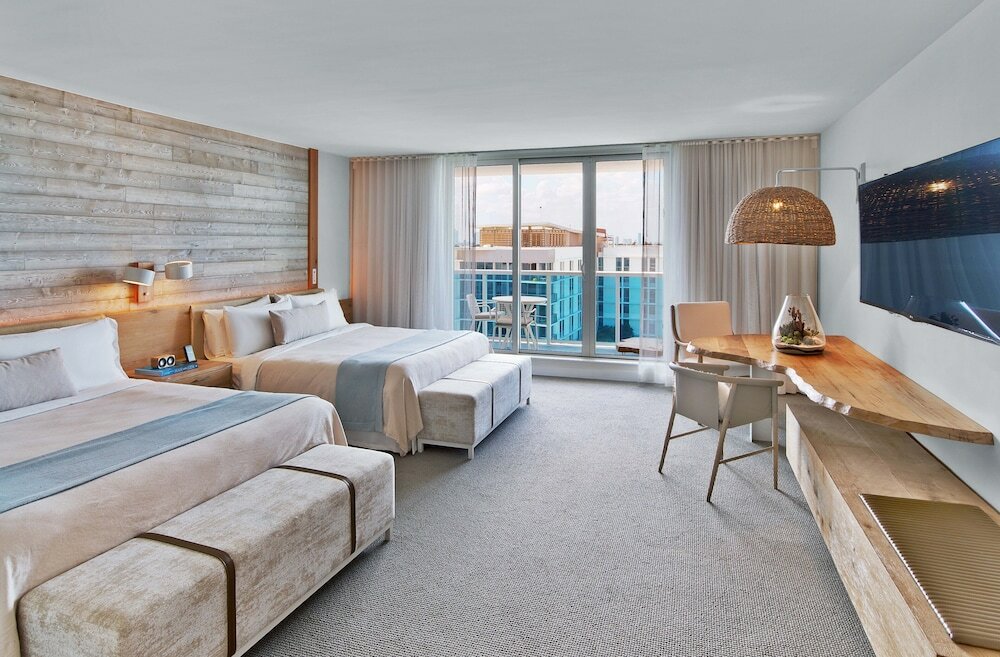 Фото The Retreat Collection at 1 Hotel & Homes South Beach
