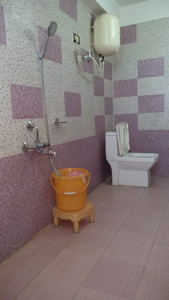 Фото Hotel Zero Mile Rooms