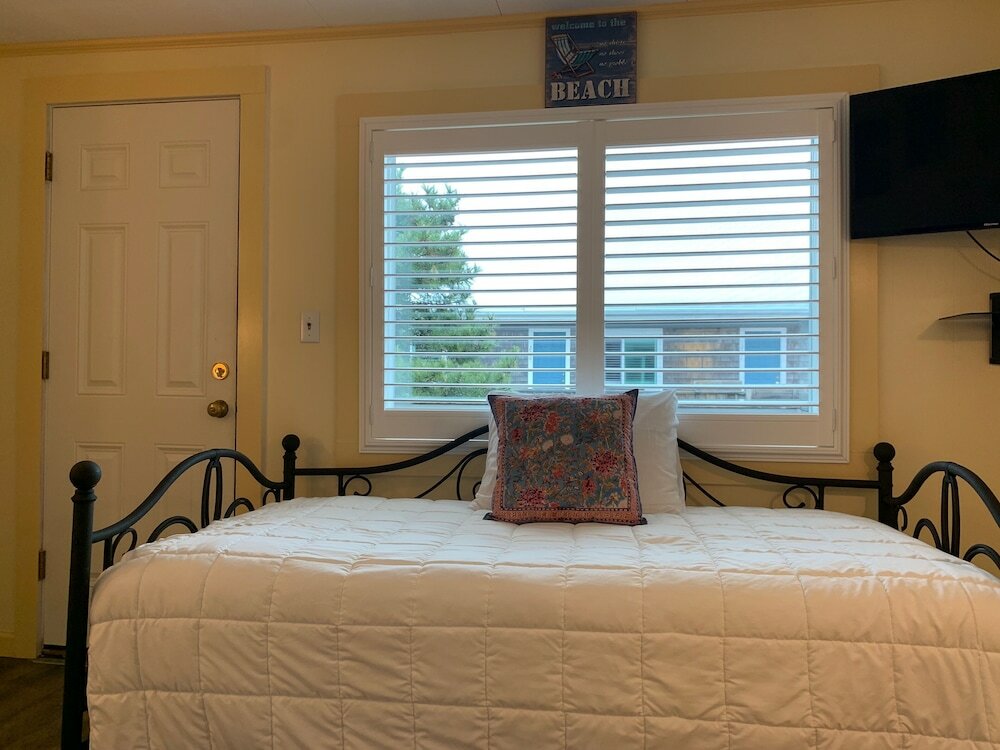 Фото Vineyard Harbor Motel