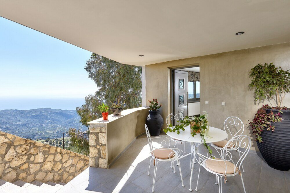 Фото Seli Sea View Apartments and Studios