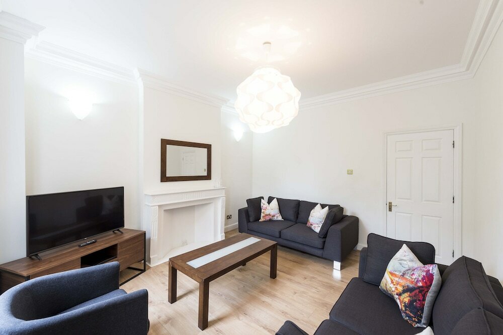 Фото Somerset Court Apartments