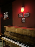 Amato jazz-club (Chekhov street, 10), music club