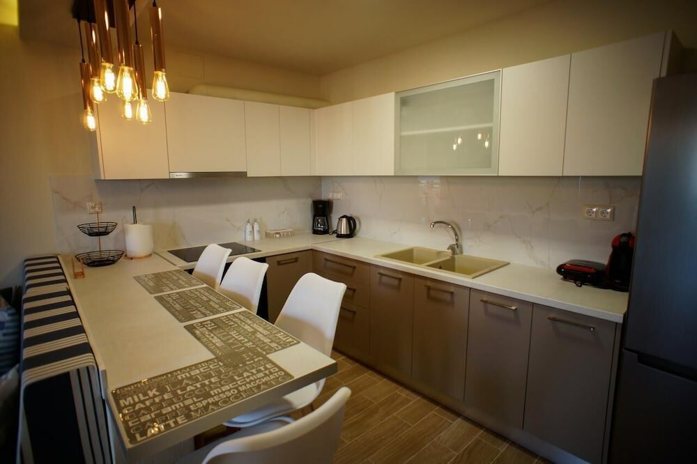 Фото Sandika Apartments