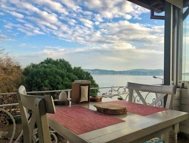 Гостиница Cunda Life в Айвалыке