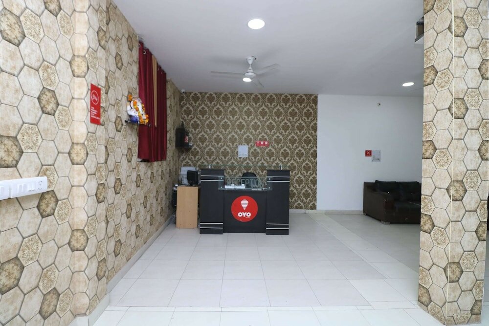 Фото Oyo 10013 Ashoka palace