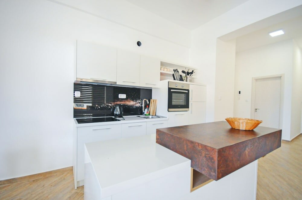 Фото Orange Lux Apartments