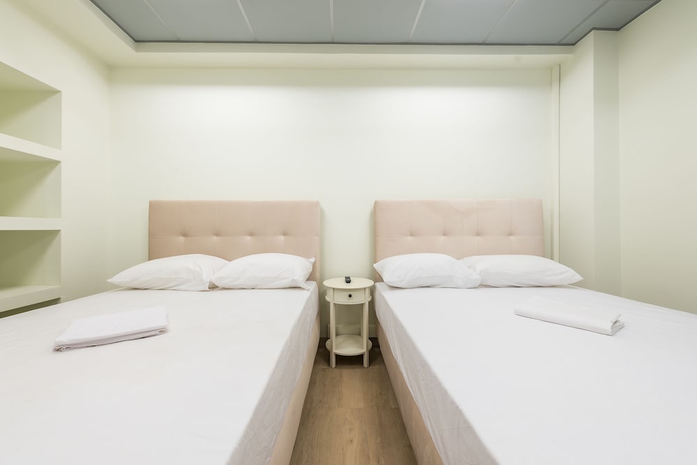 Фото Athens Welcome Suites Apartments