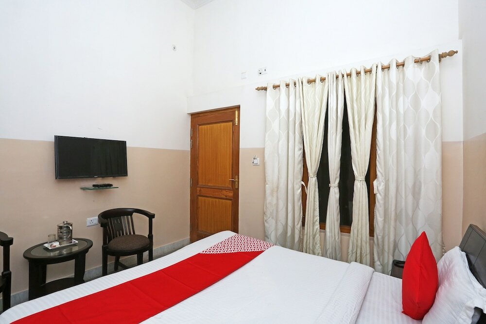 Фото Oyo 19638 Hotel Jay Continental