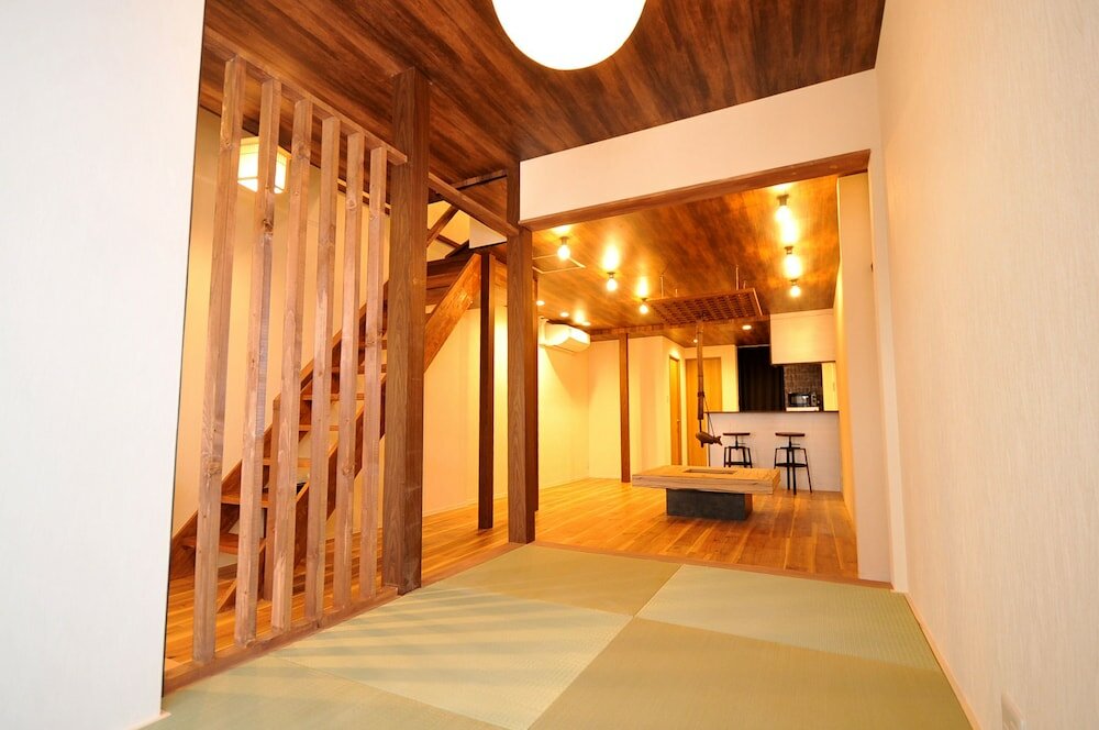 Фото Condominium House in Osaka Shin-Fukae