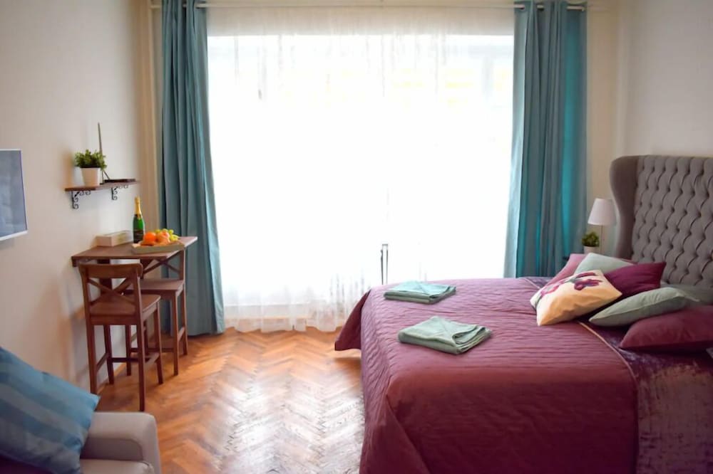 Фото Sokolovska Apartment