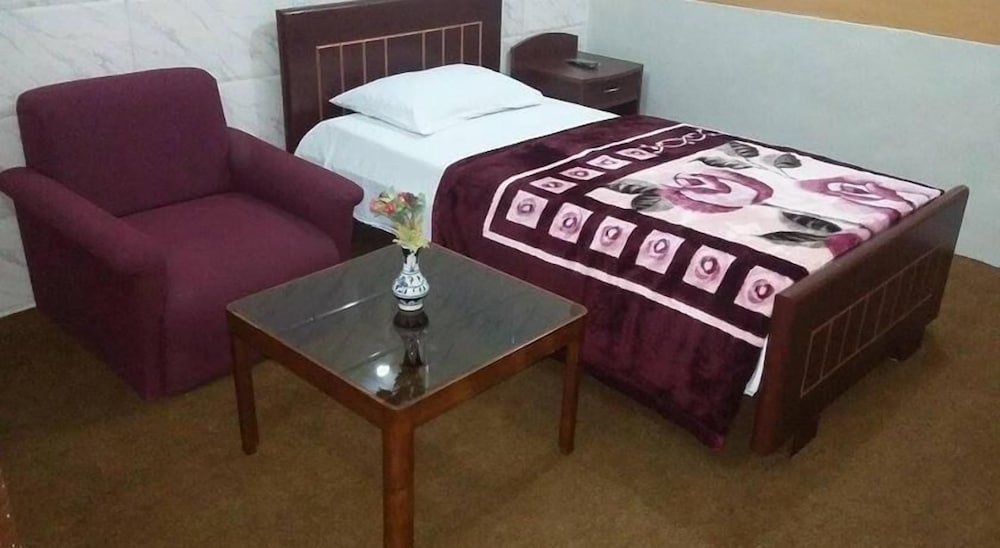 Фото Bloom Star Hotel