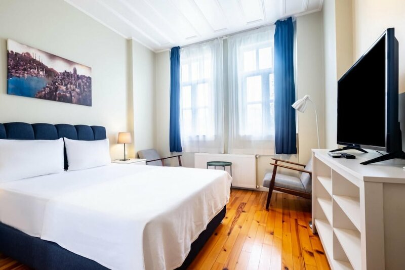 Апартаменты Superb Flat With Excellent Location in Sisli в Шишли