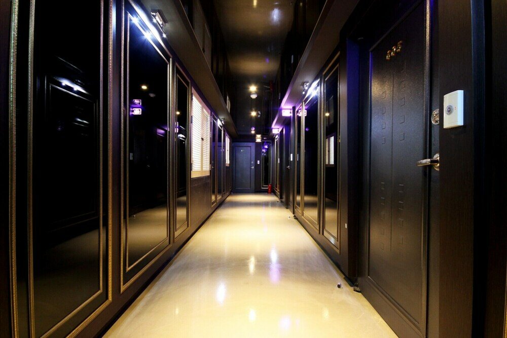 Фото Busan Seomyeon Den Vast Hotel