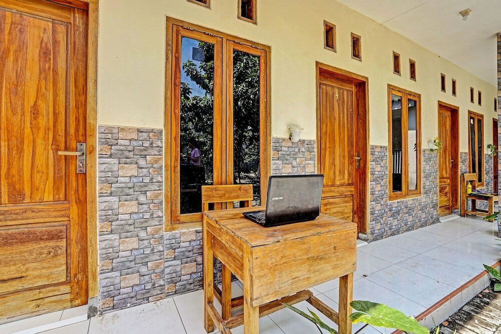 Фото Spot On 91824 Rumah Kaloka Syariah