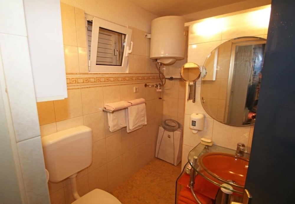 Фото Zeljko - With Nice Garden - H