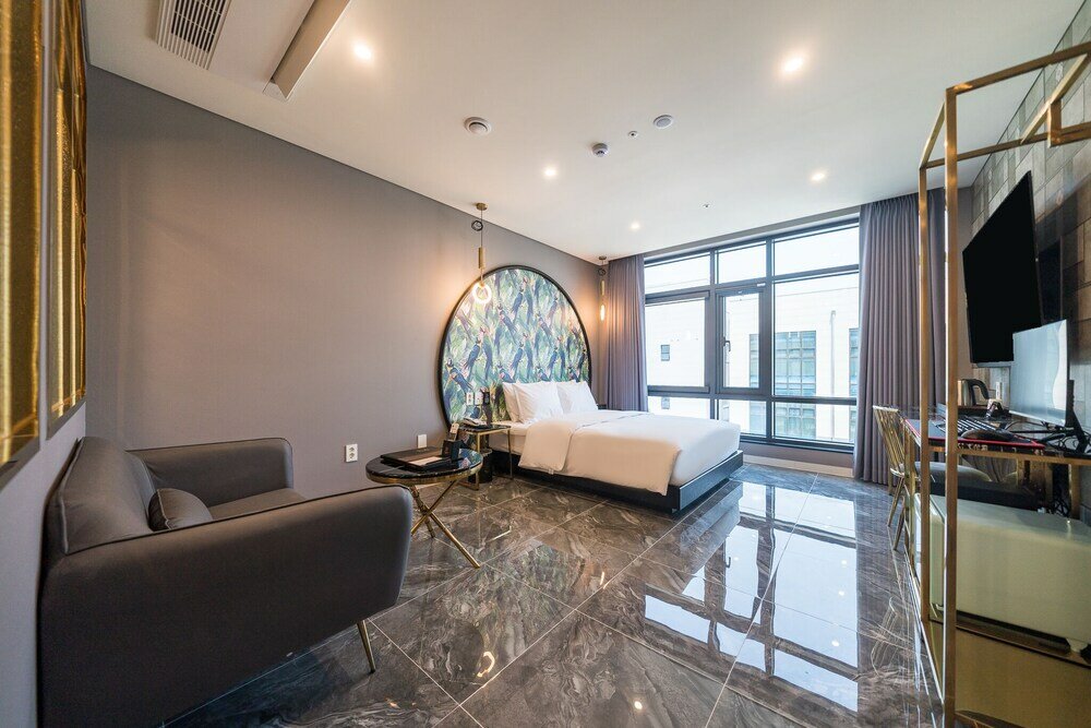 Фото Hotel Four Star