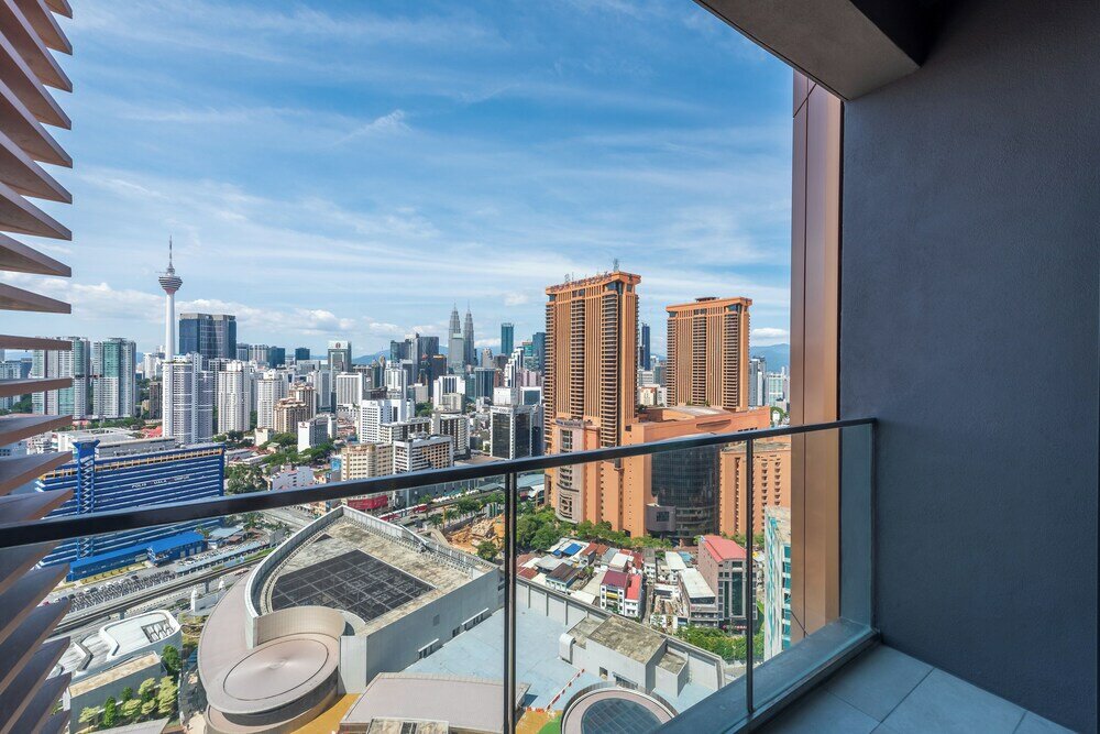 Фото Bbcc Lucentia Residence by Kay-Stay