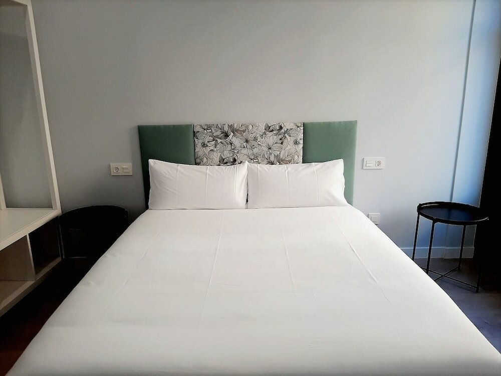 Фото Apartamentos Vega by gaiarooms