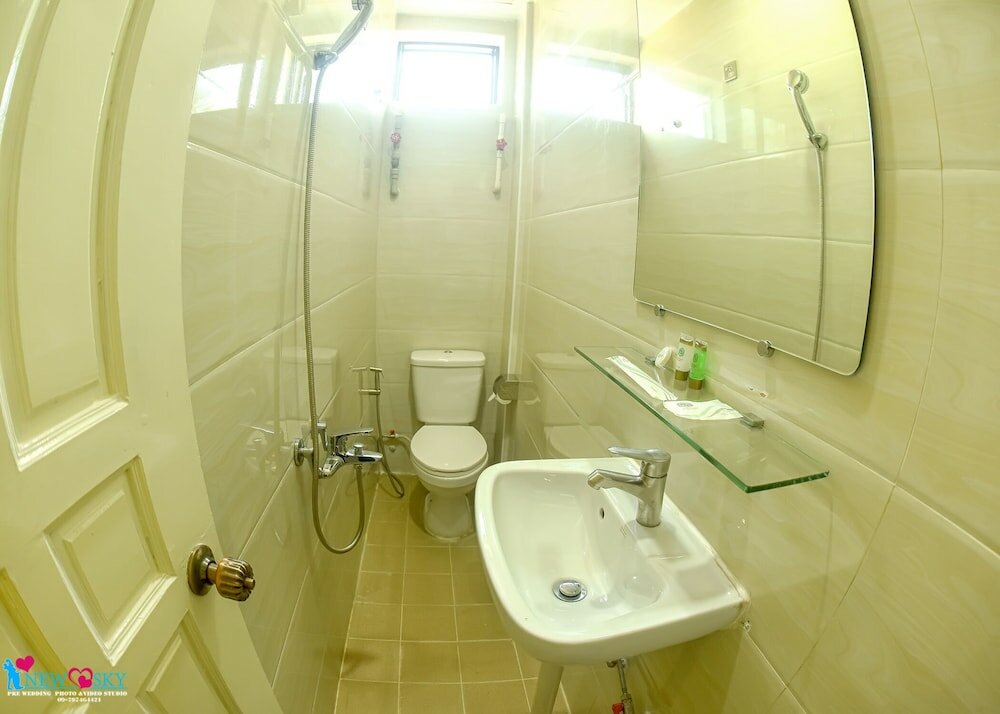 Фото Hotel Homey Mandalay