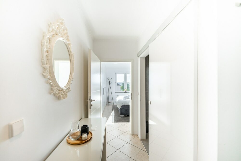 Фото Beautiful Penthouse w Balc Prkg & BBQ