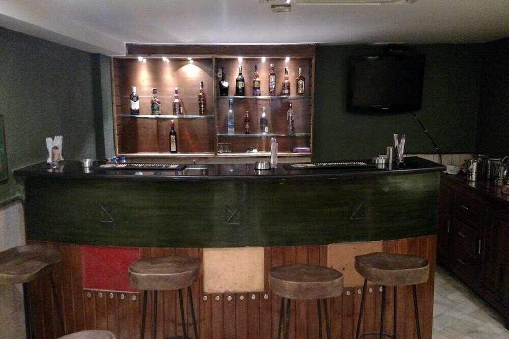 Фото Hotel Mandakini Lush