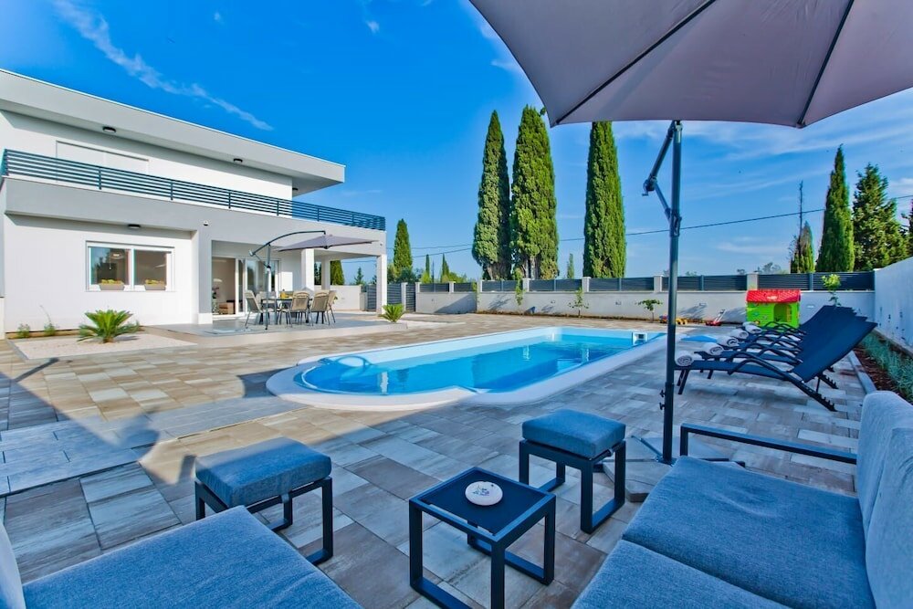 Фото Villa Blazen