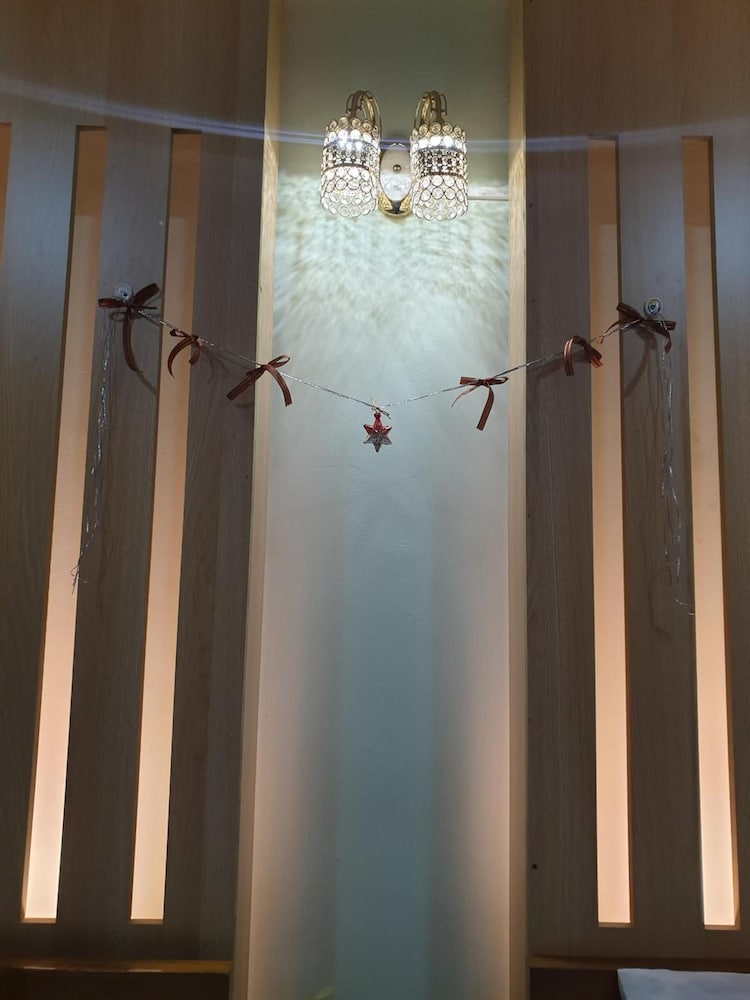 Фото Little Pig Home - Hostel