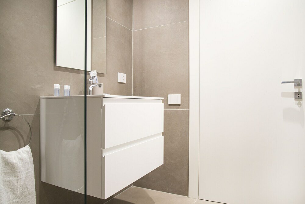 Фото Easyhomes - Central Tower