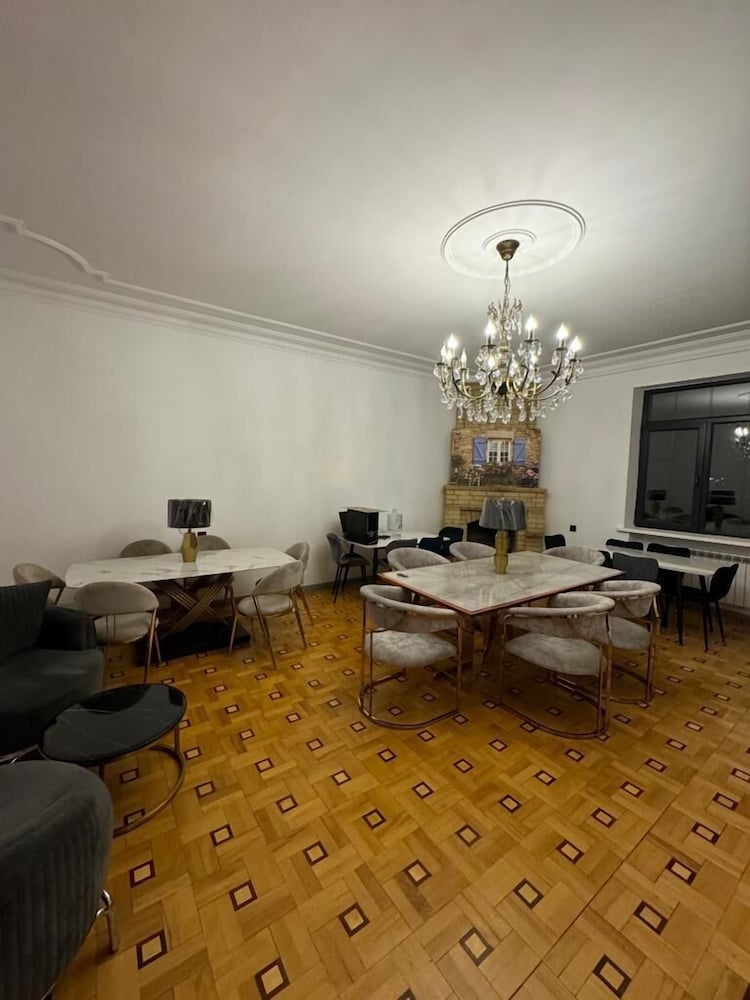 Фото Mansion Hotel Yerevan