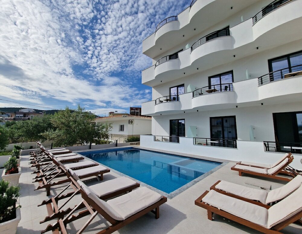 Фото Monel Hotel