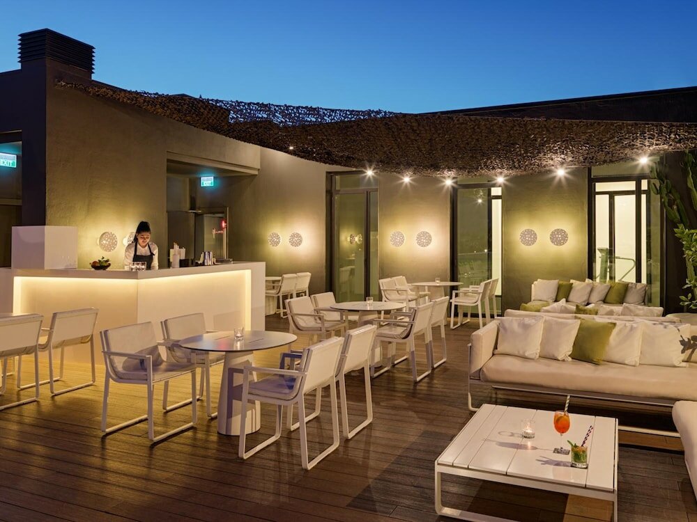 Фото Отель H10 Port Vell