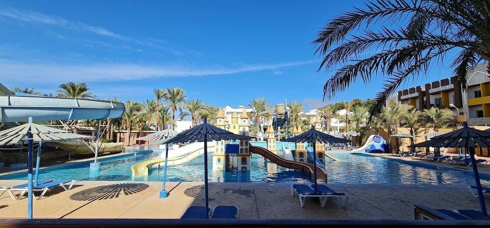 Фото AquaView apartment Resort and Aqua Park