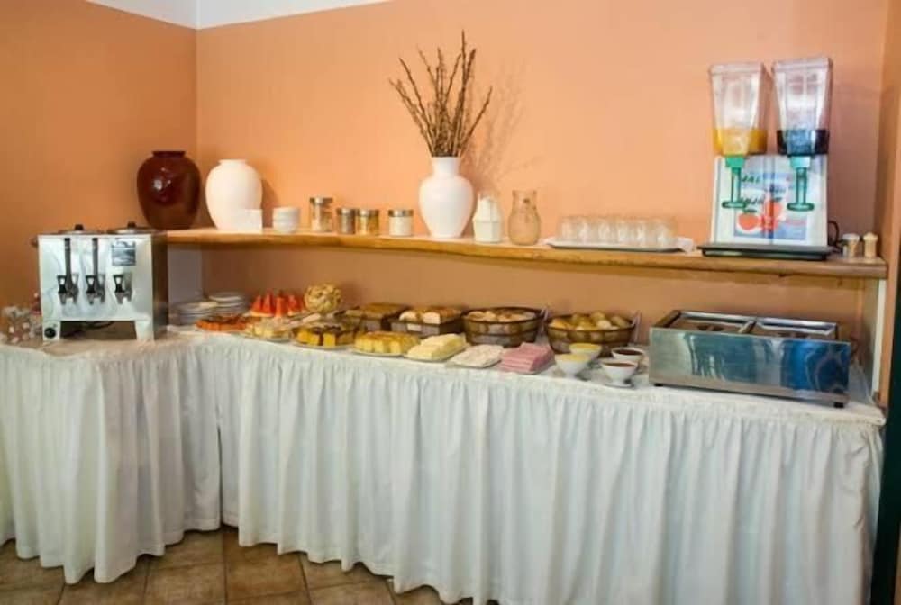 Фото Vicz Palace Hotel