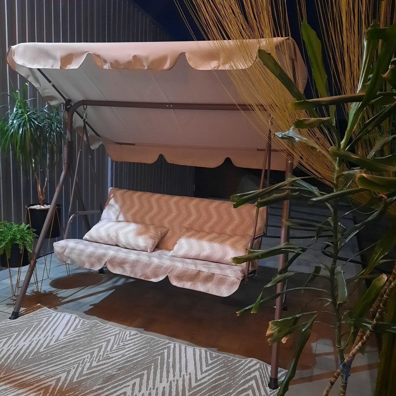 Фото Атмосфера