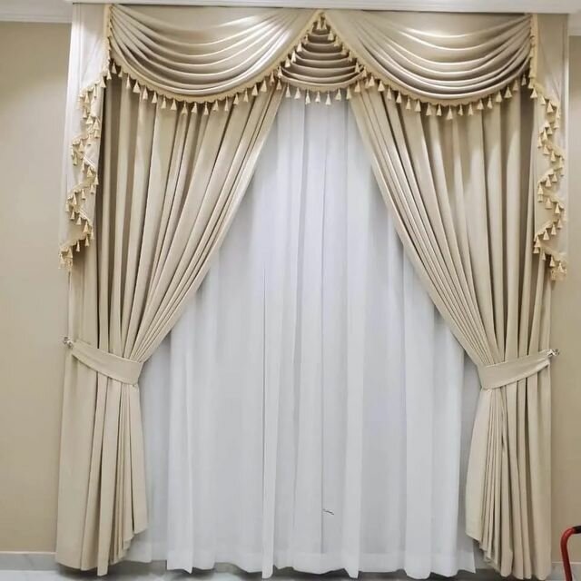Drapery shop Emerging Curtains, Abu Dhabi, photo