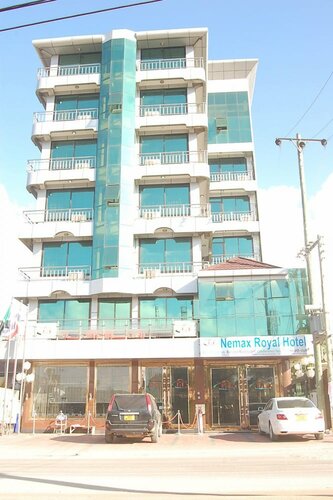 Гостиница Nemax Royal Hotel в Дар-эс-Саламе