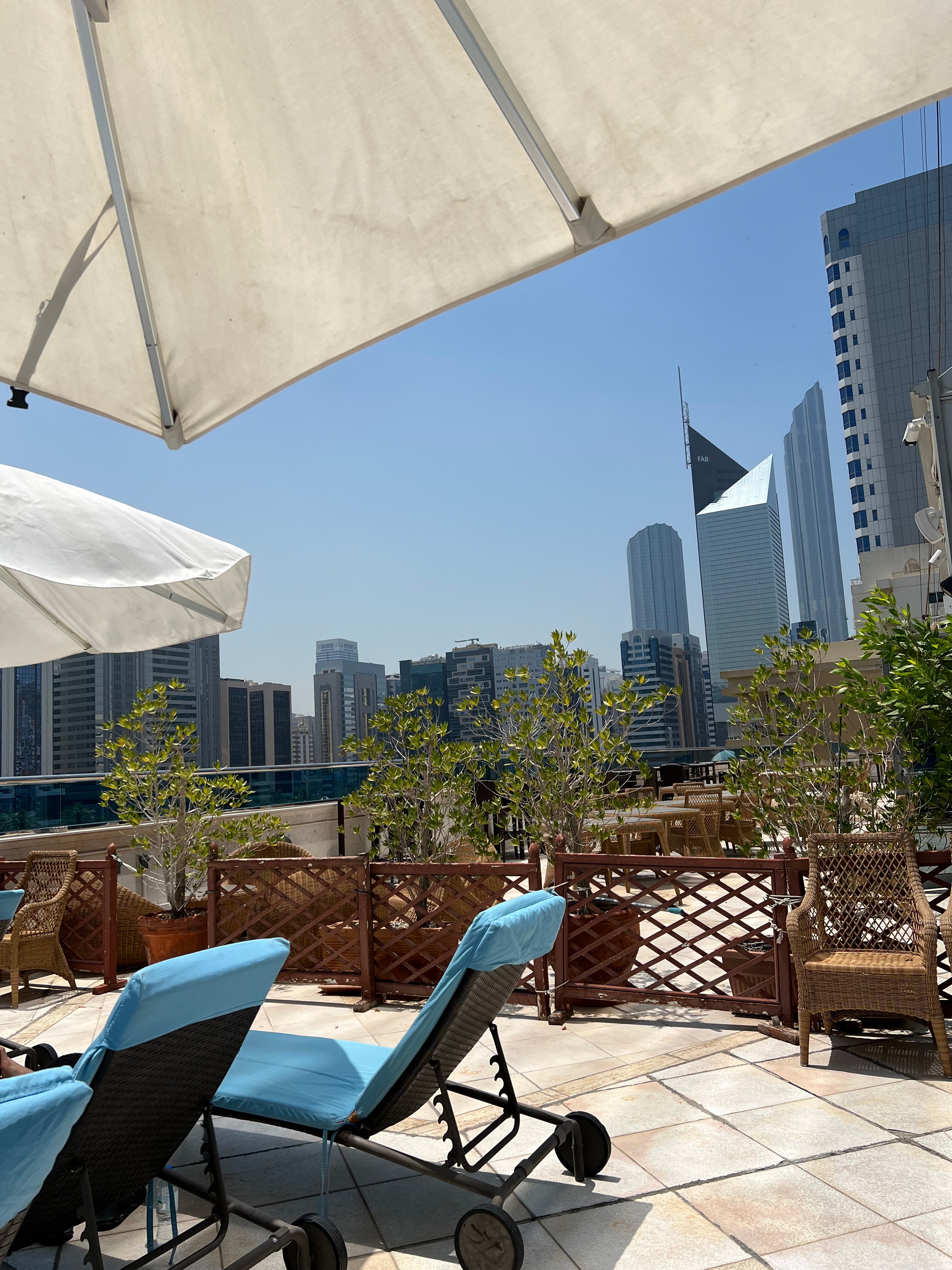 Фото Corniche Hotel Abu Dhabi