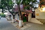 Два Лео (Первомайская улица, 1А), hotel