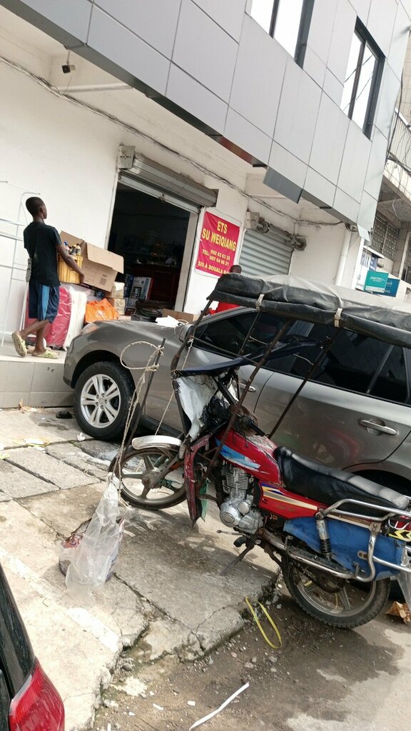 Household appliances store Ets Su Weiqiang, Douala, photo