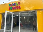 Family burger (Aviasozlar Street, 29), cafe